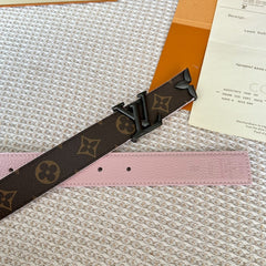 PRETTY LV 30MM REVERSIBLE BELT IN LIGHT PINK CALFSKIN BLACK HARDWARE