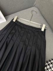 BLACK SKIRT MODEL 25S
