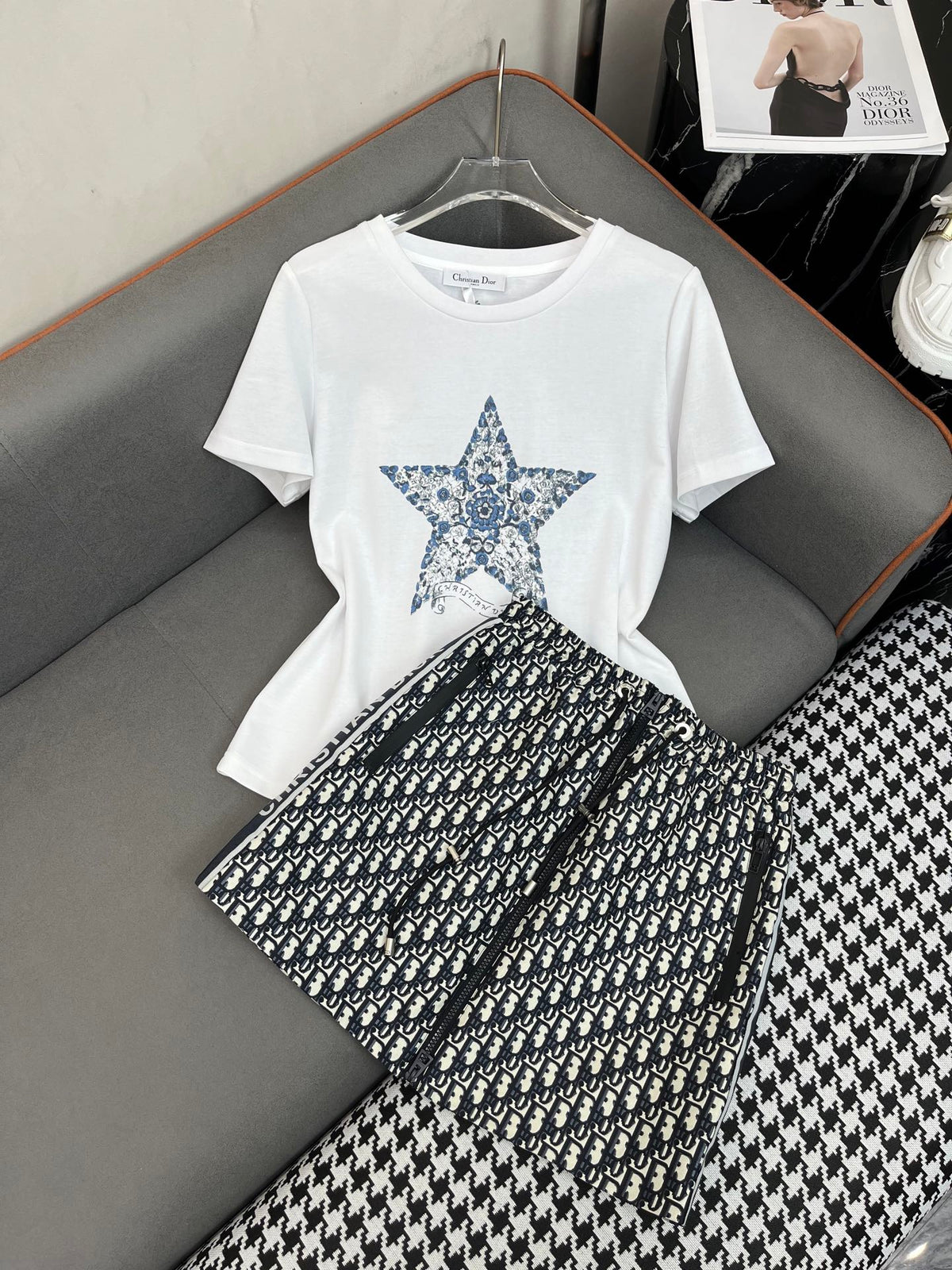 Dior 25C Embroidered T-shirt mix Skirt Dior Monagram 228675
