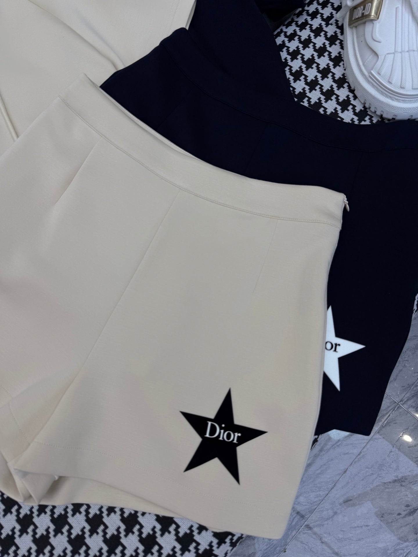 DIOR T-SHIRT AND SHORTS SET 237555