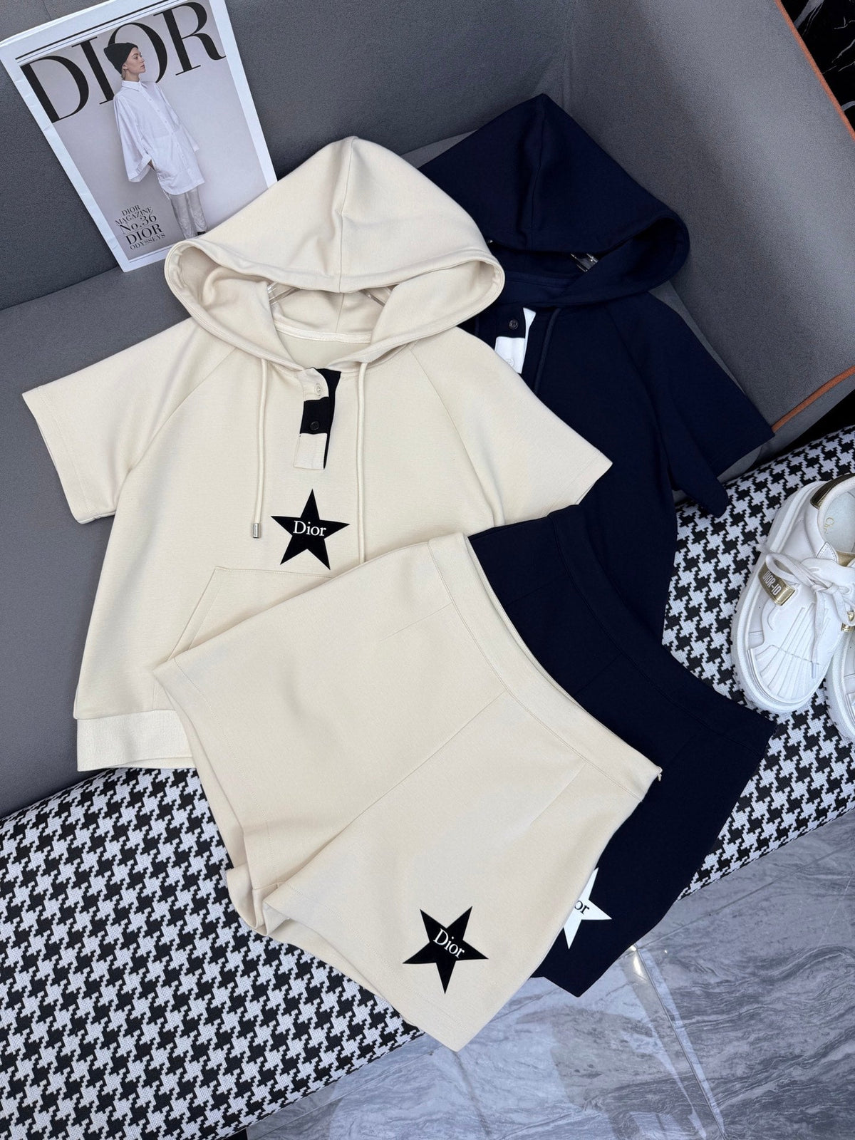 DIOR T-SHIRT AND SHORTS SET 237555