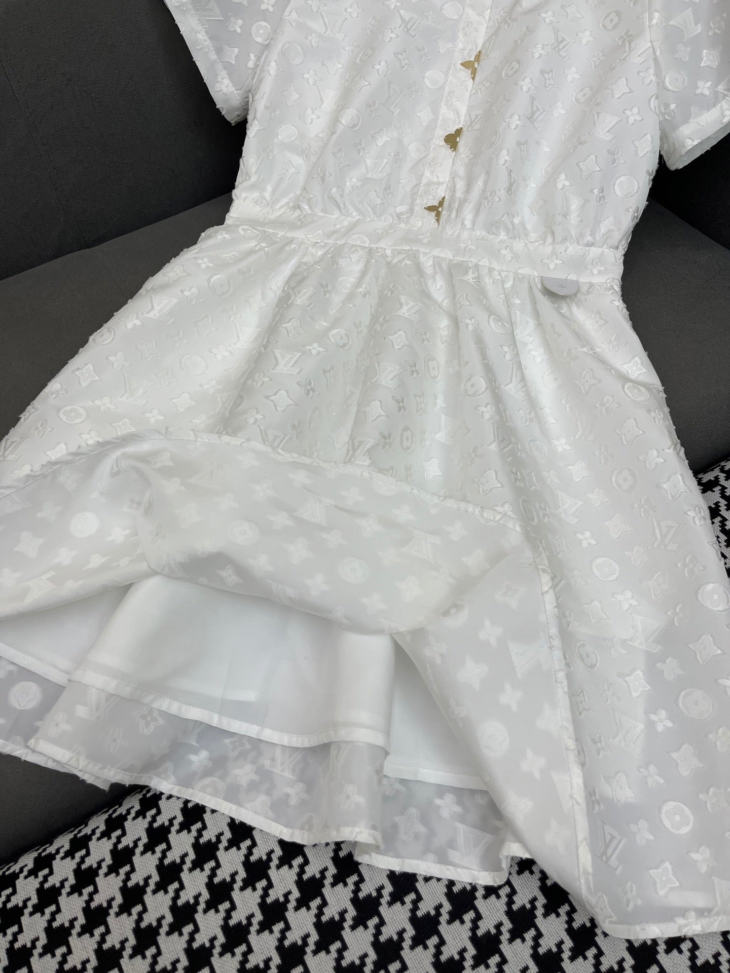 WHITE EMBOSSED LOGO DRESS