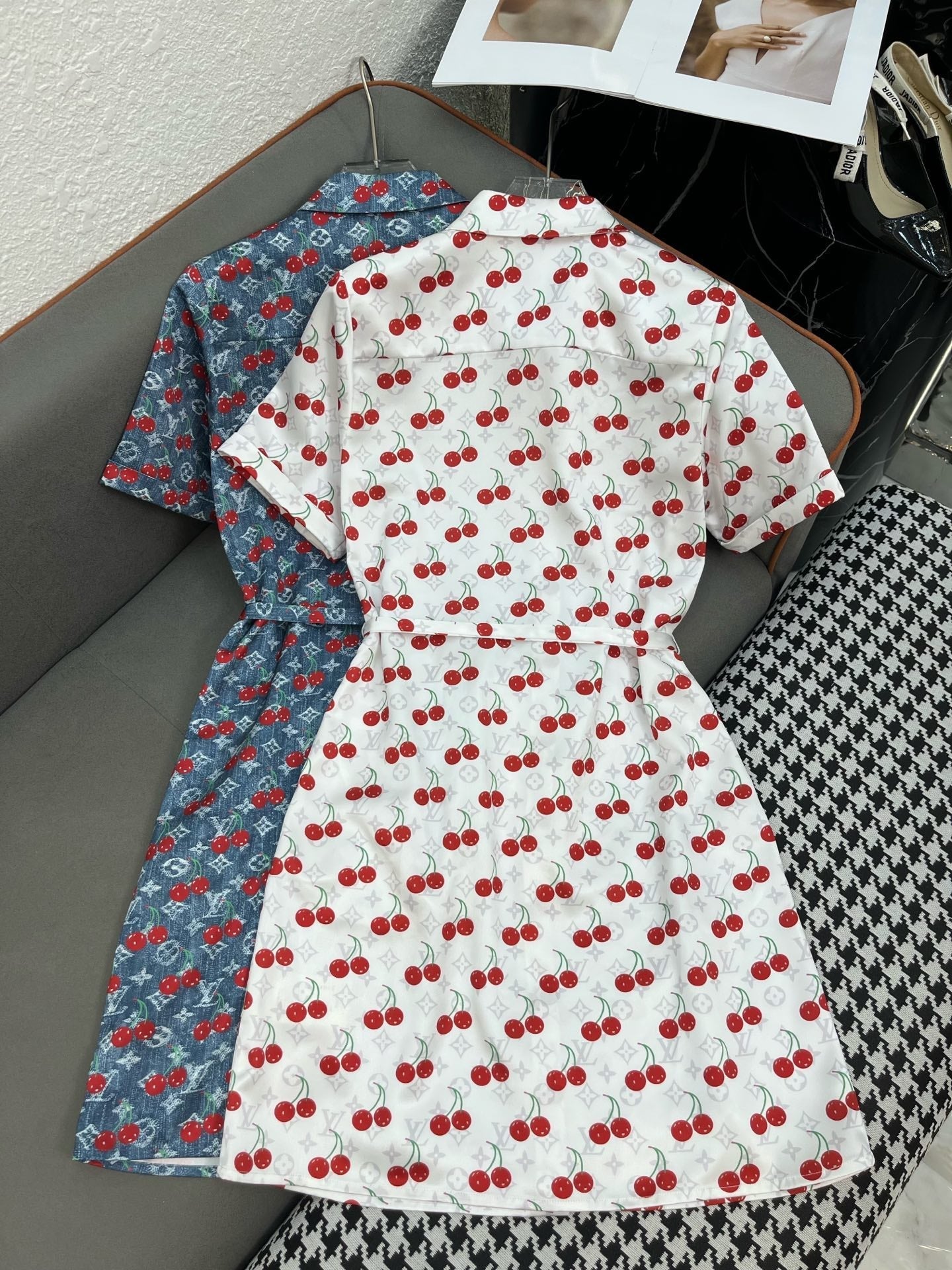 LV SHIRT DRESS CHERRY 25S IN POLYESTER 266624