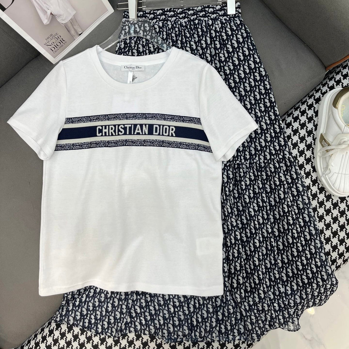 DIOR T-SHIRT AND SKIRT SET 269021