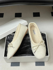 CELINE 26S BALLET FLATS IN CREAM WHITE WOOL WITH BOW