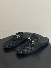 GUCCI 26S HORSEBIT LOAFER MULES IN BLACK SUEDE