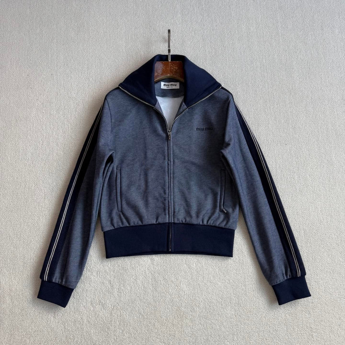 MIUMIU JACKET STYLE 589