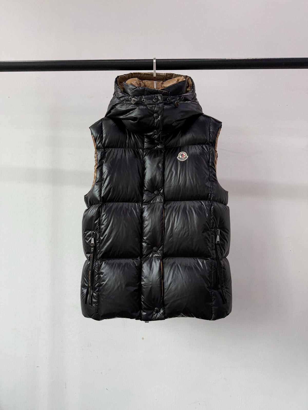MONCLER PUFFER GILET STYLE 166