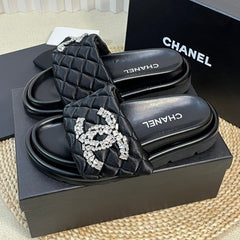 New Style Diamond Buckle Double C Thick Bottom Slippers Black Sheepskin