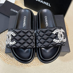 New Style Diamond Buckle Double C Thick Bottom Slippers Black Sheepskin