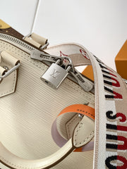 ALMA BB BAG 23 IN BEIGE GRAIN EPI COWHIDE