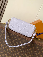 LV 25S WALLET ON CHAIN IVY 23 IN MISTY PURPLE EMBOSSED CALFSKIN TRIM