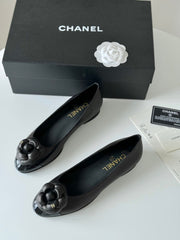 BALLET FLAT BLACK LAMBSKIN WITH FLOWER