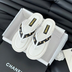Double C Thong Sandals Lambskin White Black