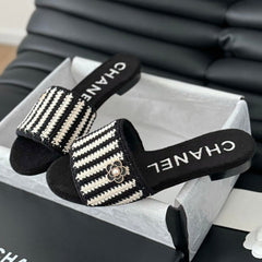 Sheepskins Knit Slippers Black White