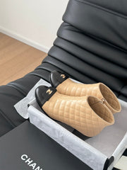 CC SHORT BOOTS 65 MM IN SEPIA BEIGE MIX BLACK QUILTED PATTERN LAMBSKIN