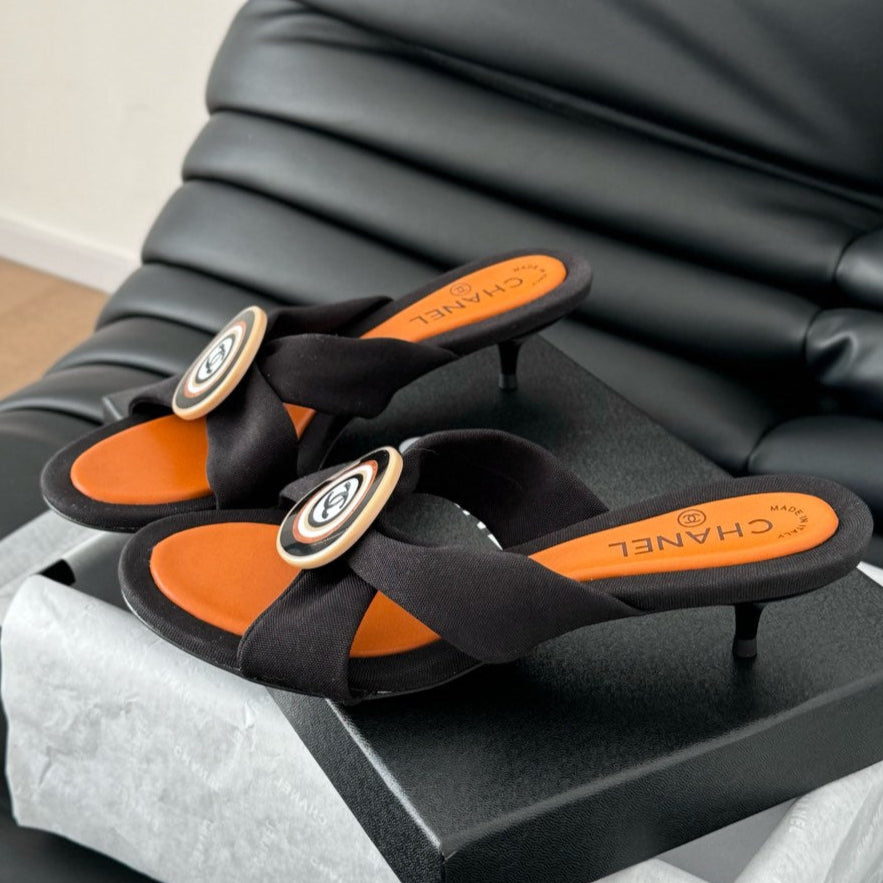 BLACK FABRIC CC SLIDE SANDALS