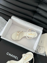 MID-HEEL 35 MM SANDAL IN WHITE SHEEPSKIN