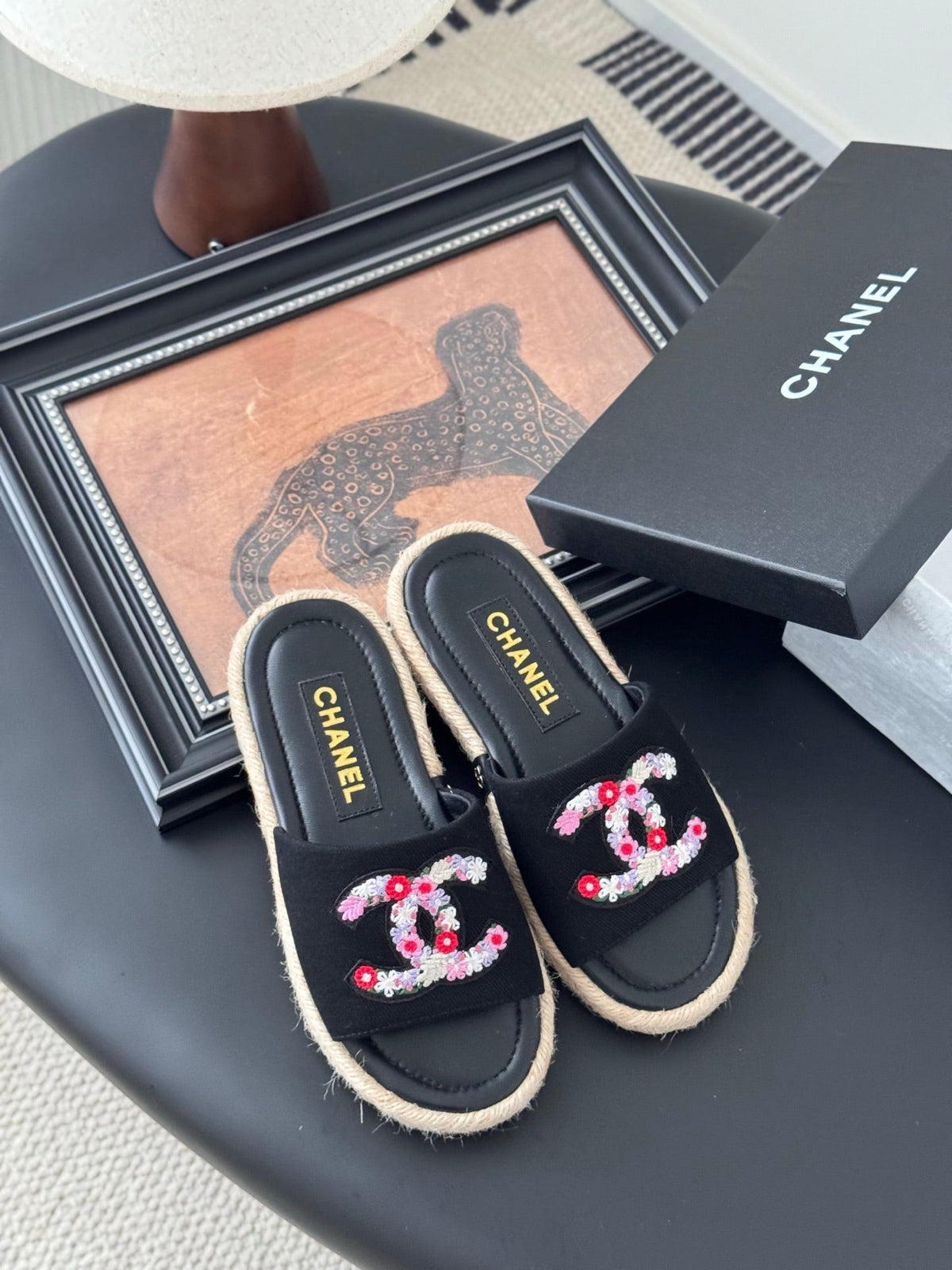 SLIPPERS IN BLACK SHEEPSKIN MIX FABRIC AND STRAPS BASE