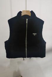 PRADA 25S VELVET VEST 572