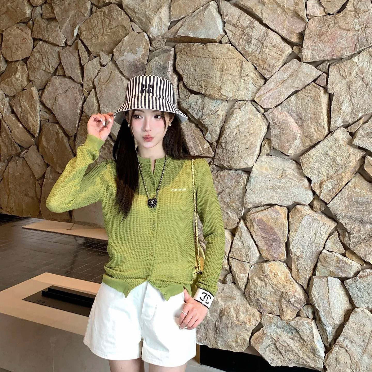 MIUMIU CARDIGAN STYLE 411