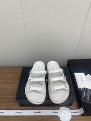 DAD SANDAL IN WHITE LAMBSKIN MULE