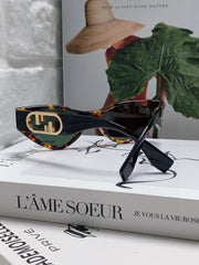 FF DIAMONDS CAT-EYE FRAME SUNGLASSES 557149 IN ACETATE