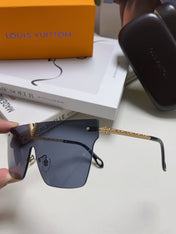 SQUARE SUNGLASS 581372 IN GOLD METAL GREY LENSES