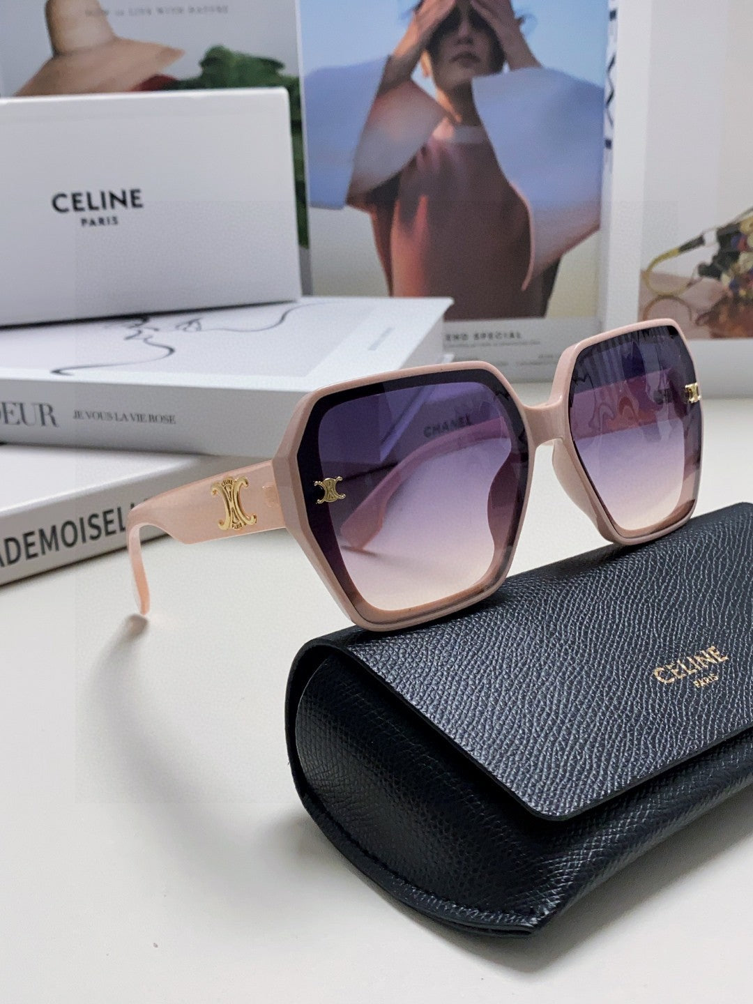 TRIOMPHE SUNGLASSES 552769 IN PINK ACETATE