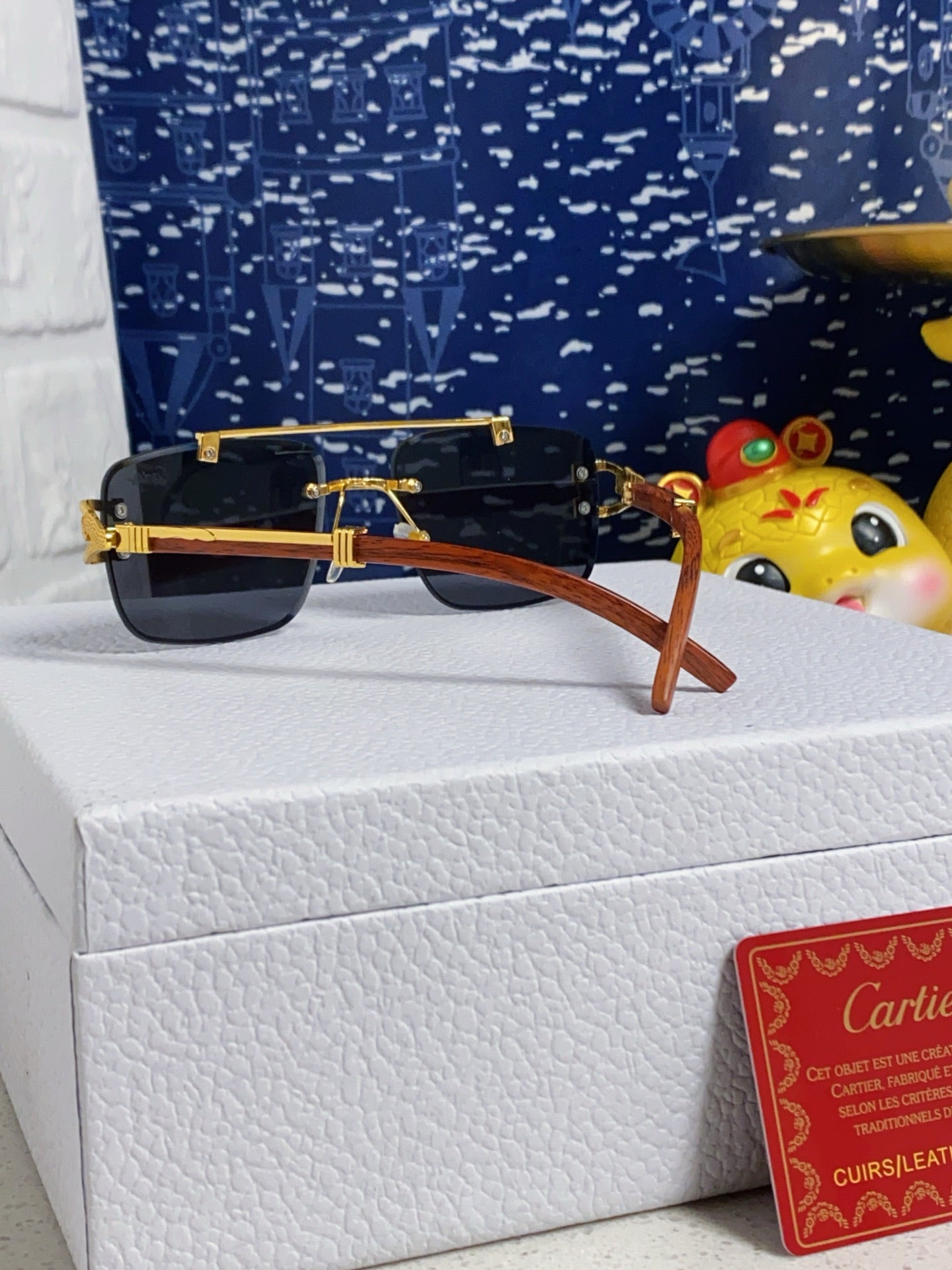 C DE SQUARE FRAME SUNGLASSES 522656 IN METAL AND WOODEN