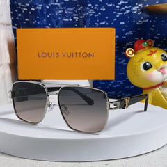 SIGNATURE SQUARE SUNGLASSES 567474 IN SILVER METAL GREY SMOKE LENSES