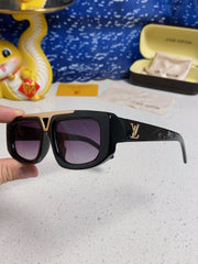 CLASH PILOT SUNGLASSES 567480 IN BLACK ACTETE GOLD METAL