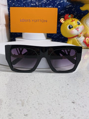 LINK SQUARE SUNGLASSES 570273 IN BLACK ACETATE GREY SMOKE LENS