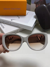 ICON CAT EYE SUNGLASSES 570246 IN GREY ACETATE
