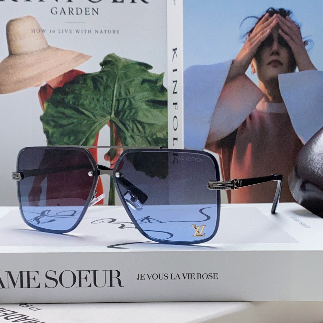 SQUARE SUNGLASSES 570263 IN BLACK METAL GREY SMOKE LENS