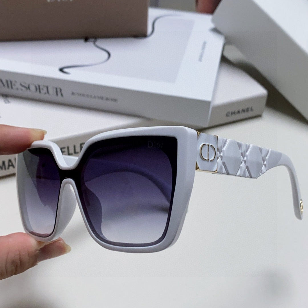 LADY 95.22 S2F SUNGLASS 571584 IN WHITE ACETATE