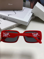 MONTAIGNE SUNGLASS 571592 IN RED ACETATE TEXT LOGO