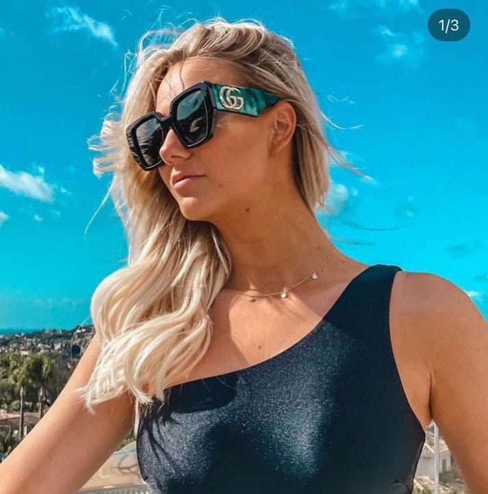 SQUARE FRAME SUNGLASSES 573303 IN ACETATE EMBOSSED LOGO