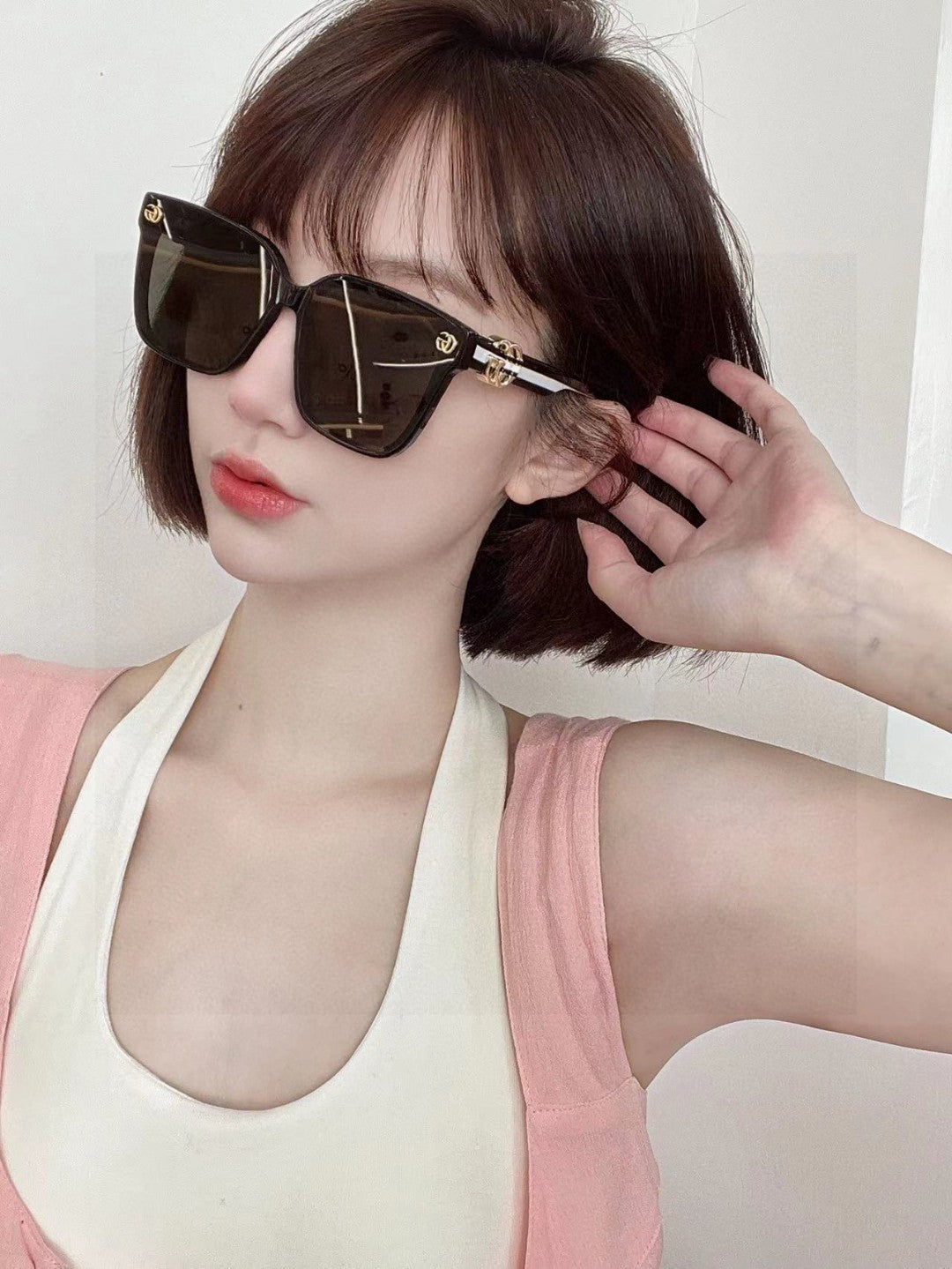 EMBOSSED LOGO BUTTERFLY FRAME SUNGLASSES 576876 IN ACETATE