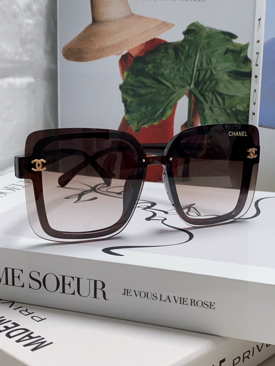 SQUARE SUNGLASSES 638797 IN ACETATE