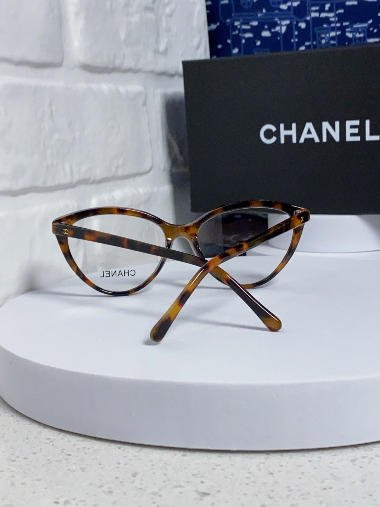 CAT EYE SUNGLASSES CH3393 IN HAVANA ACETATE CLEAR LENSES