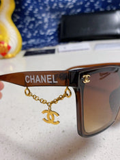 SQUARE SUNGLASSES 641810 IN BROWN ACETATE GOLD CHAIN