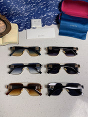 SQUARE FRAME SUNGLASSES 576906 IN METAL