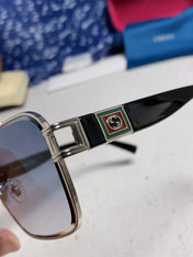 SQUARE FRAME SUNGLASSES 576906 IN METAL