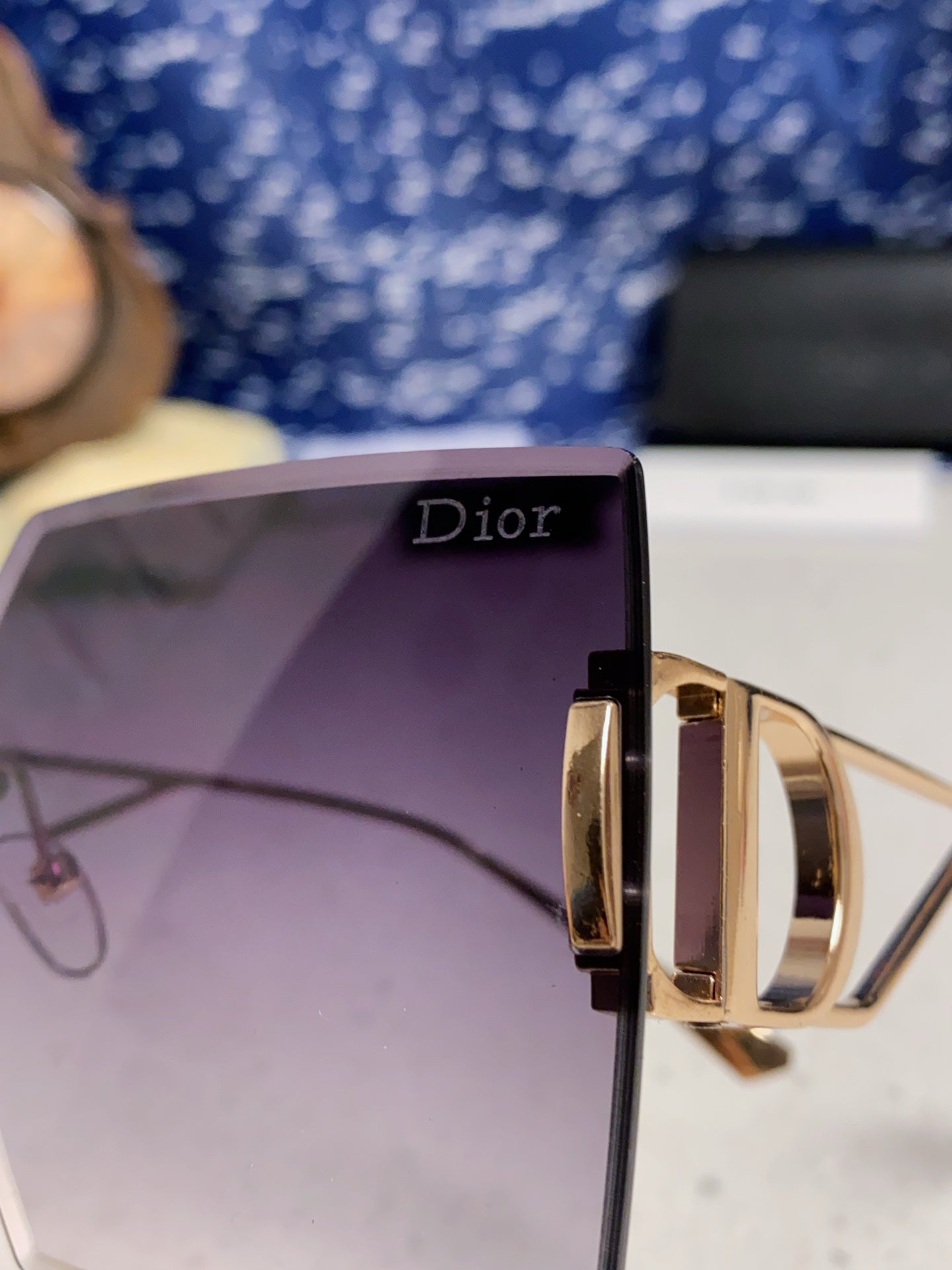 30MONTAIGNE S7U SUNGLASS 578109 IN GOLD METAL GREY SMOKE LENSES