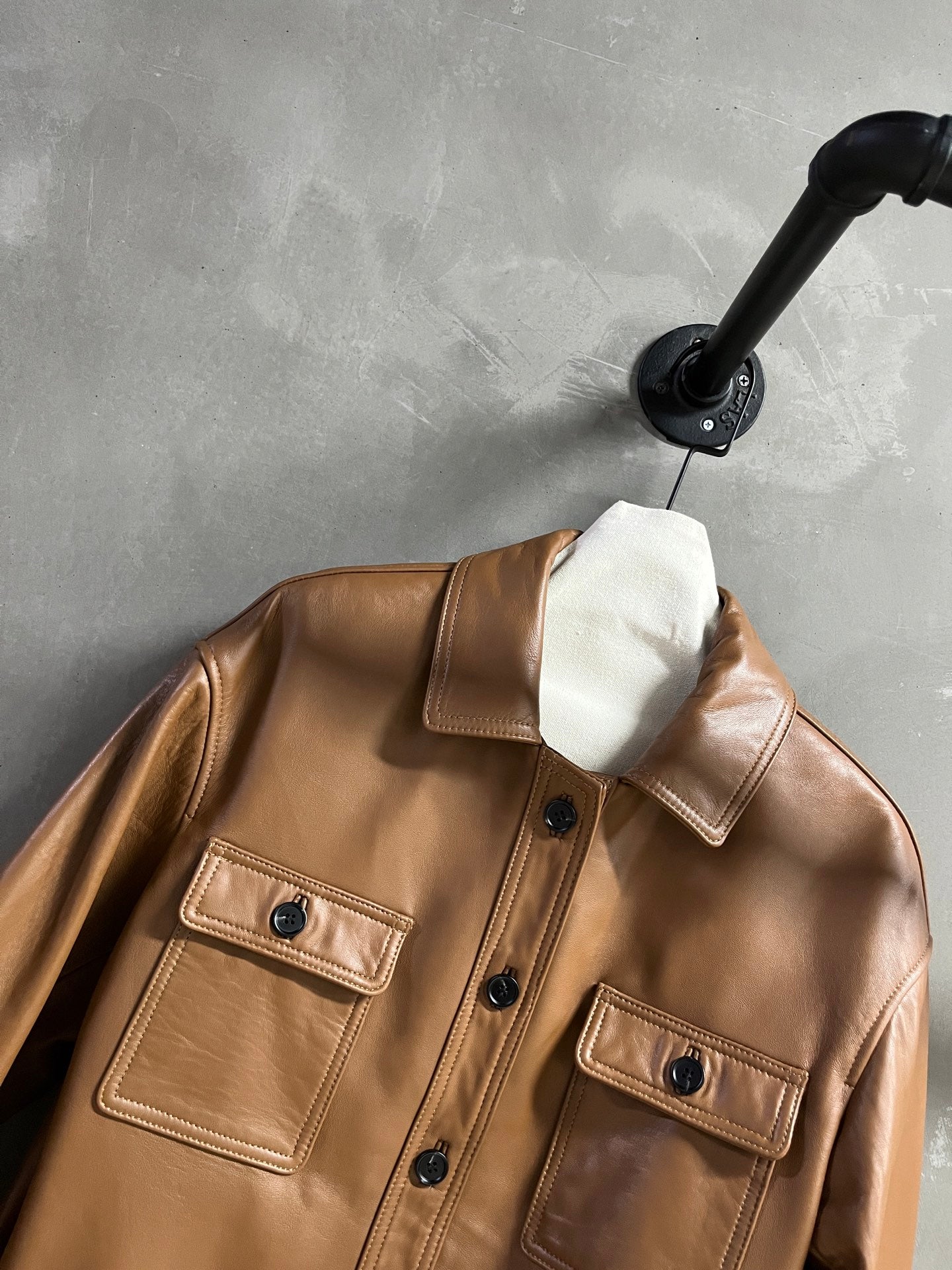 YSL 25S LEATHER JACKET STYLE 221