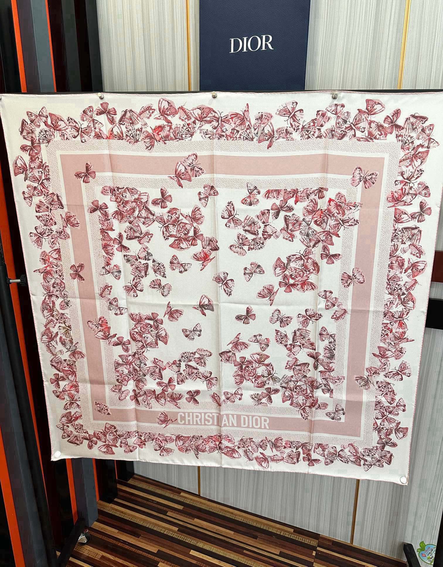 DIOR SCARF 90 CM IN SILK 733845