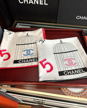 CHANEL 25S SCARF 90 IN SILK 733857