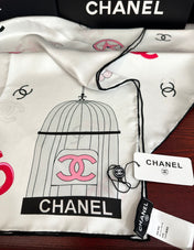 CHANEL 25S SCARF 90 IN SILK 733857