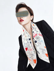 CHANEL 25S SCARF 90 IN SILK 738420